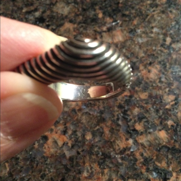 Brighton Heart shaped ring in heart shaped box EUC - Picture 11 of 12